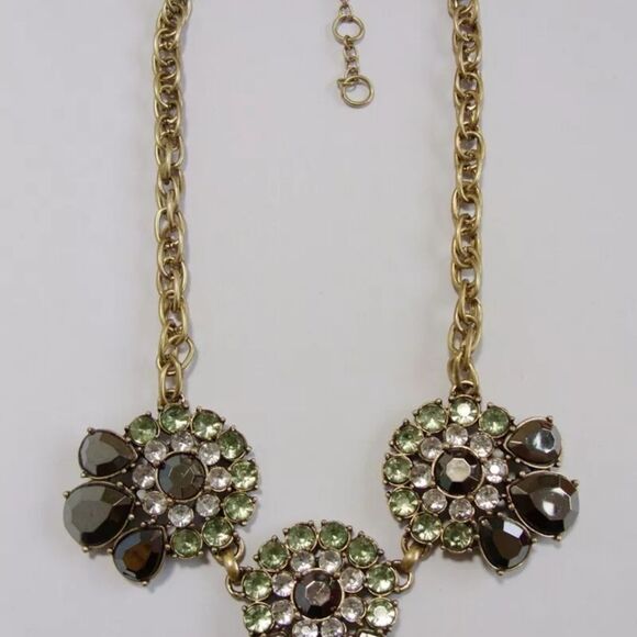 BANANA REPUBLIC ANTIQUE GOLD TONE GREEN/GREY CUT CRYSTAL 18"-20" NECKLACE NWT - Picture 6 of 9